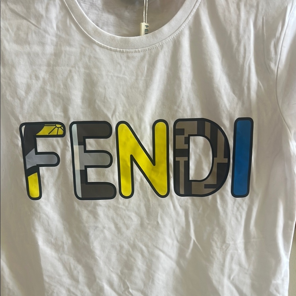Fendi Kids White T-Shirt with Multicolor Logo New With Tag - Picture 3 of 4